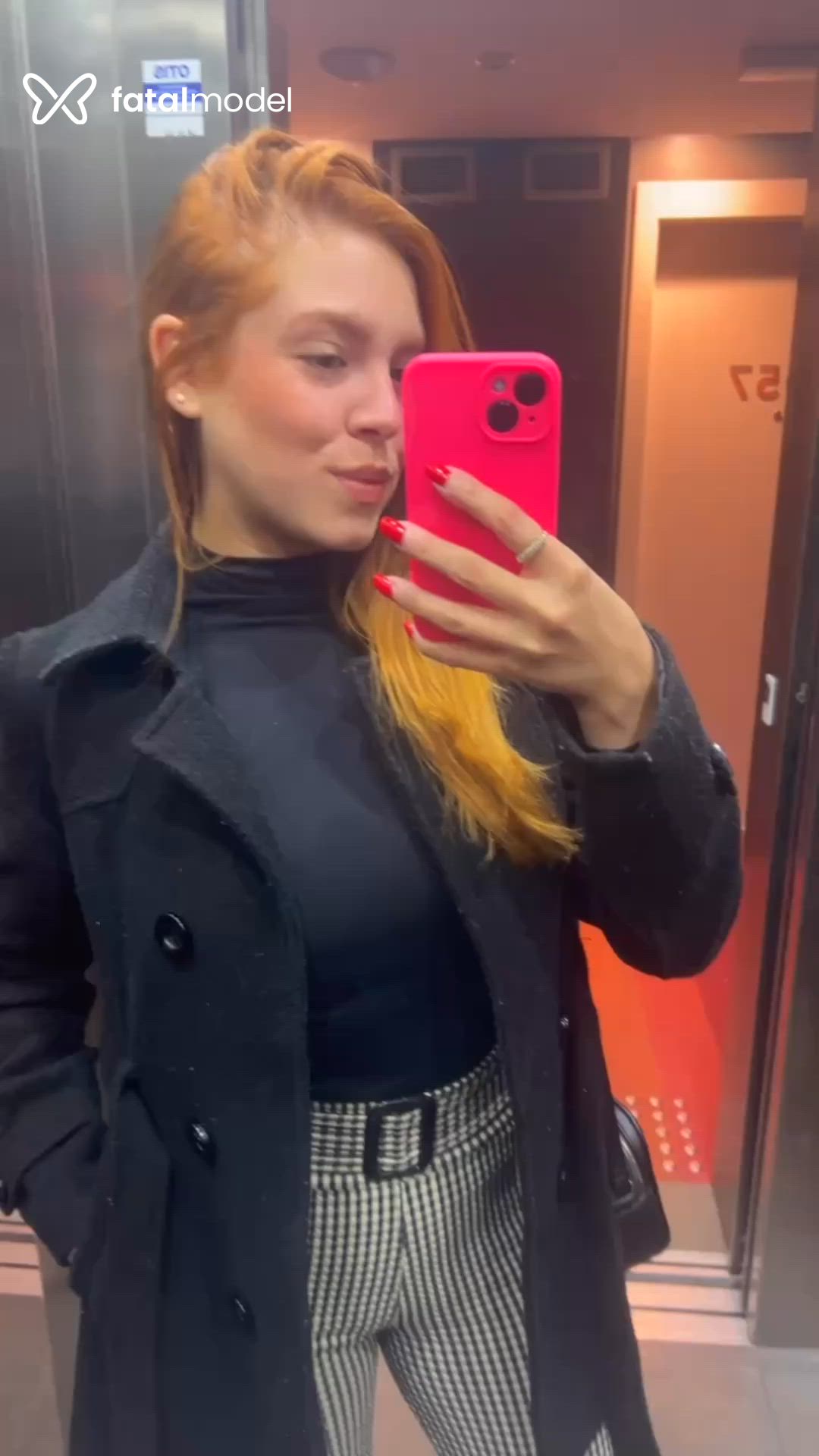 Acompanhante mulher ruiva (o) de olhos mel em Porto Alegre - Pati Ruiva