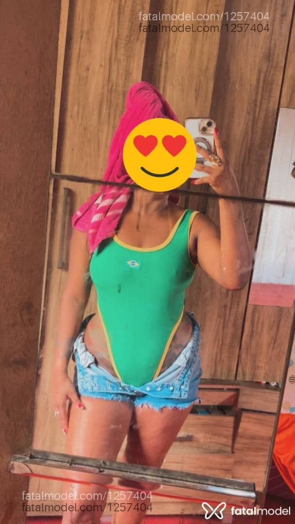 Acompanhante mulher morena (o) de olhos castanhos - Morenah