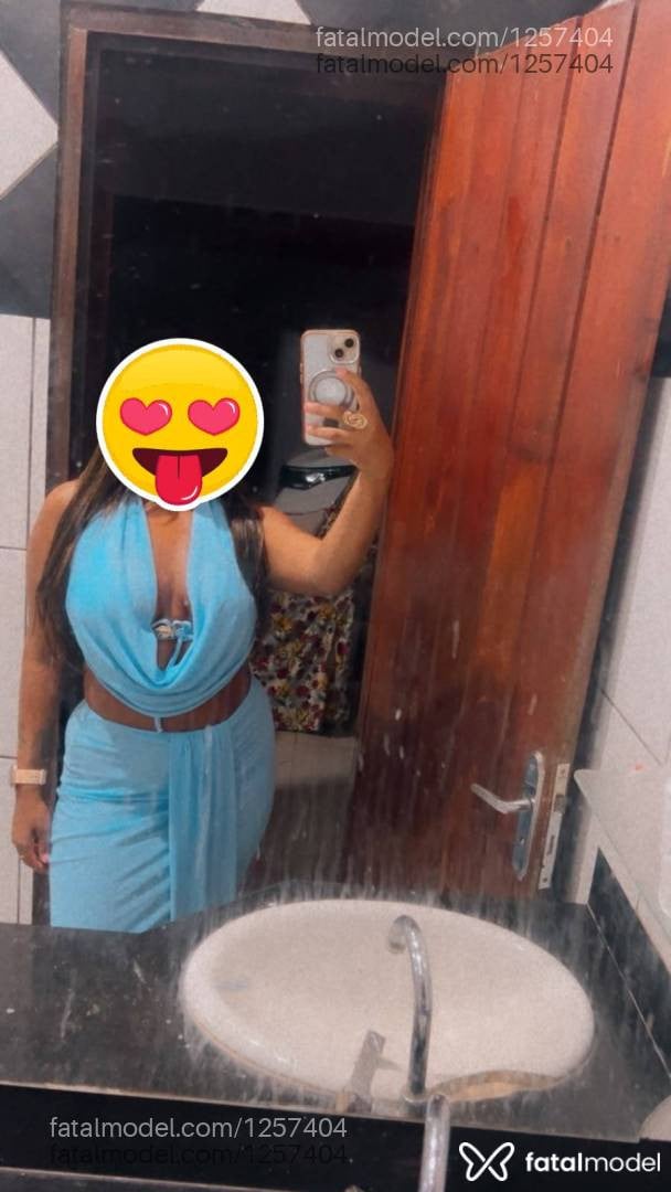 Acompanhante mulher morena (o) de olhos castanhos - Morenah