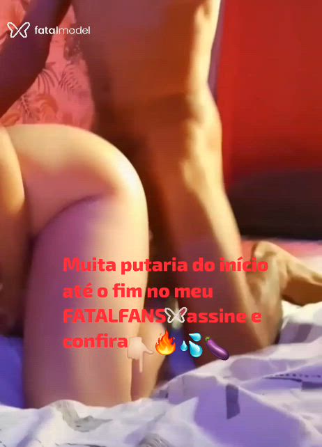 Acompanhante mulher loira (o) de olhos castanhos - FLOR PAIXÃO