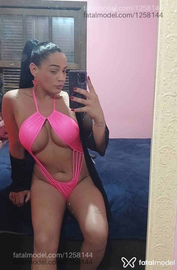 Acompanhante travesti morena (o) de olhos verdes - Luana Ferraz