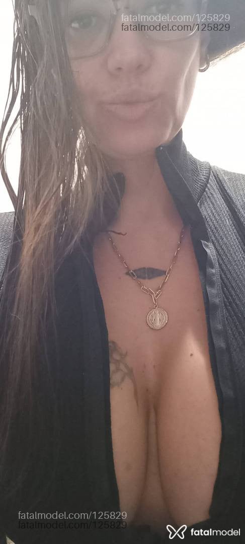 Acompanhante mulher morena (o) de olhos mel em Passo Fundo - Maria Bonnes