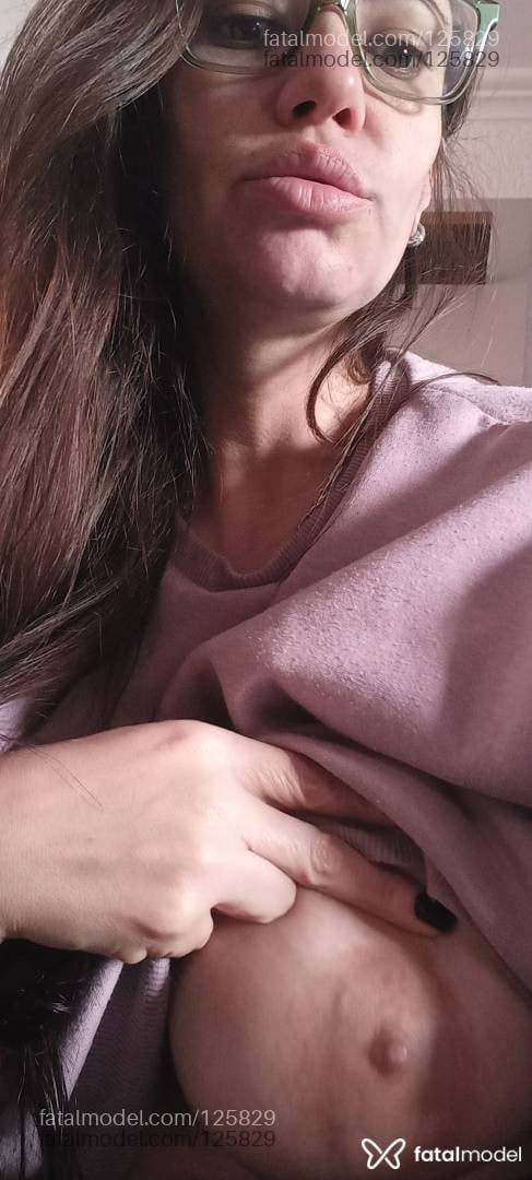 Acompanhante mulher morena (o) de olhos mel em Passo Fundo - Maria Bonnes