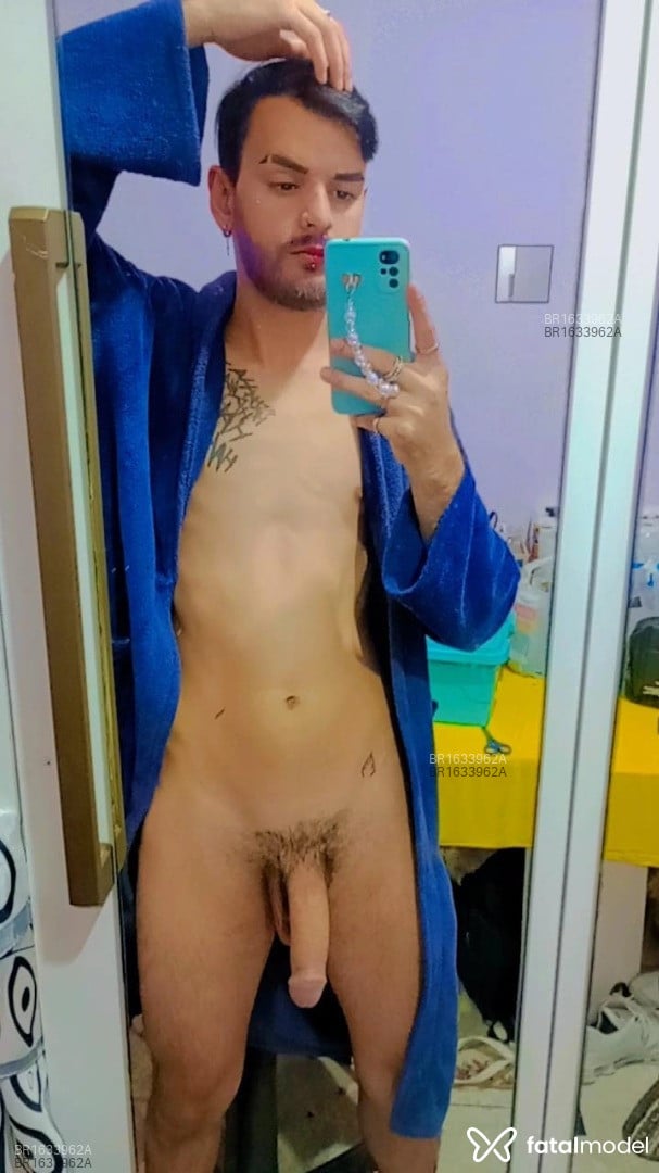 Acompanhante homem morena (o) de olhos pretos em Colombo - Gabriel Andrade