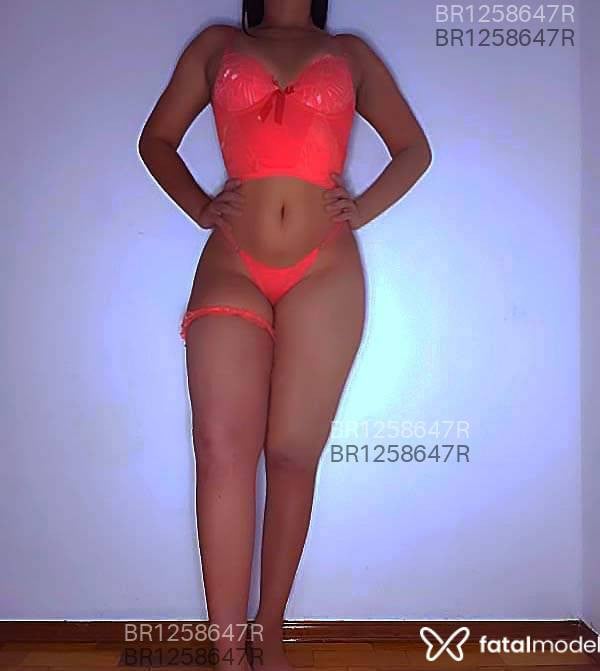 Acompanhante mulher morena (o) de olhos castanhos em Santa Maria - Thay Bianccin