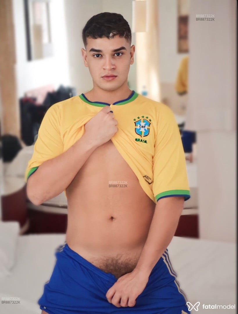Acompanhante homem com cabelo castanho de olhos castanhos em Ribeirão Preto - Kalebe
