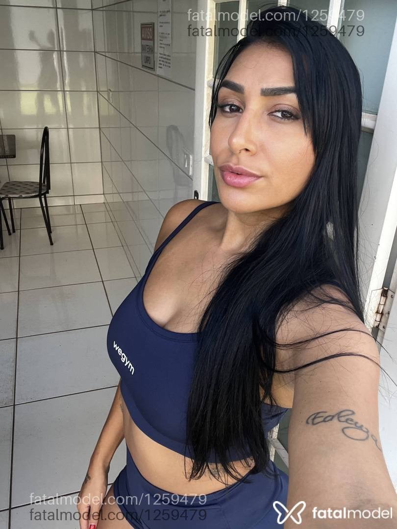 Acompanhante mulher morena (o) de olhos castanhos - Renata Lyra