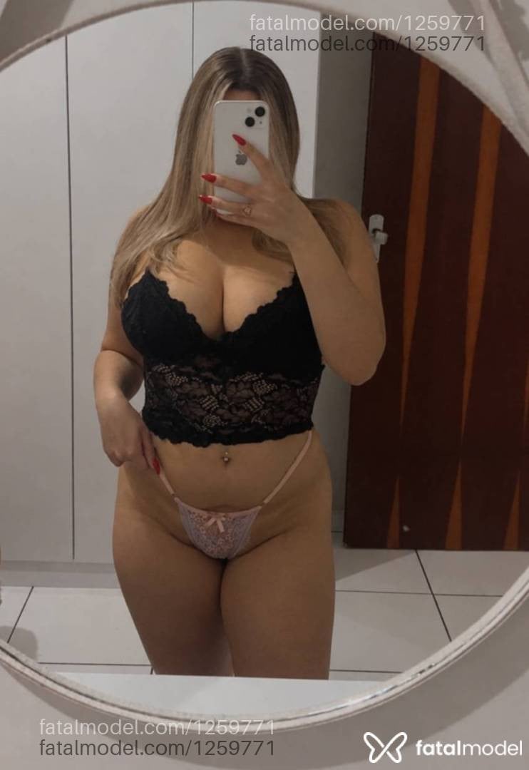 Acompanhante mulher loira (o) de olhos azuis - Anna Carolina