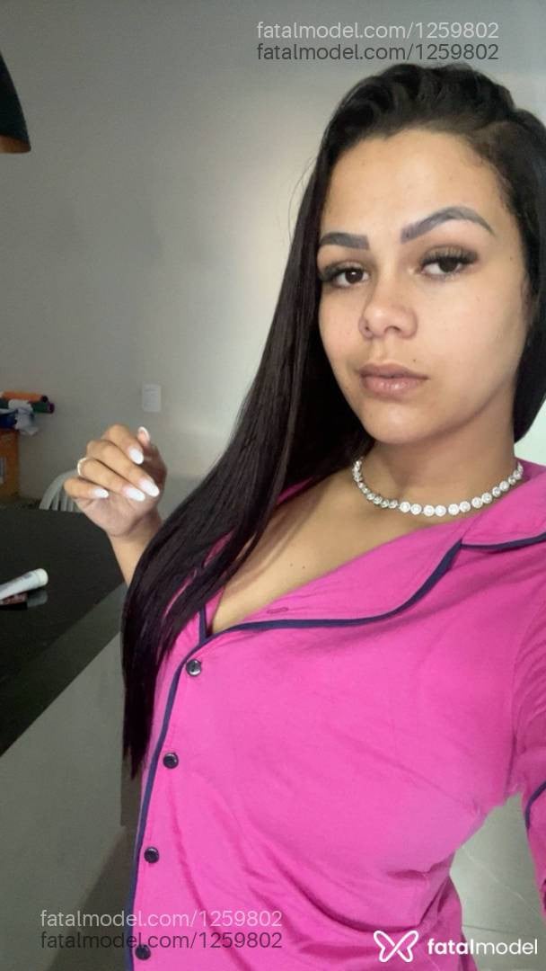 Acompanhante mulher morena (o) de olhos pretos em Piumhi Acompanhante mulher morena (o) de olhos pretos em Piumhi - Kyaraa