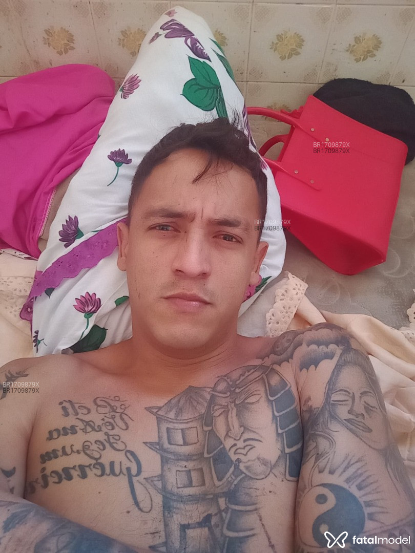 Acompanhante homem com cabelo castanho de olhos mel em Ribeirão Preto - Brayan