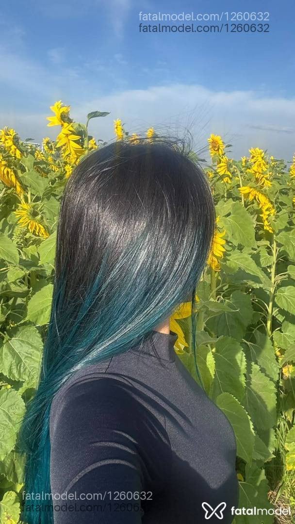 Acompanhante mulher com cabelo colorido de olhos castanhos em Arapongas - Tati Paranaense