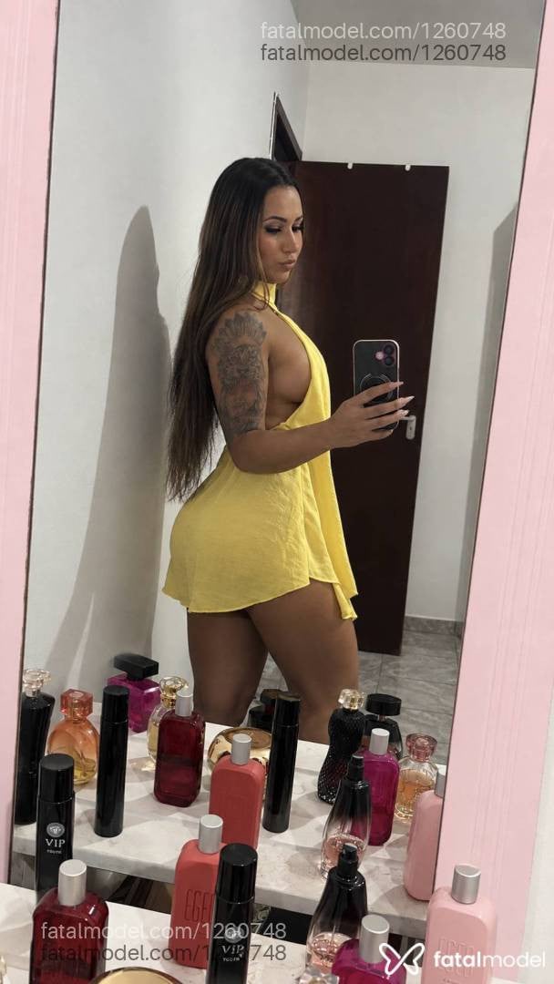 Acompanhante mulher morena (o) de olhos castanhos - Thifany