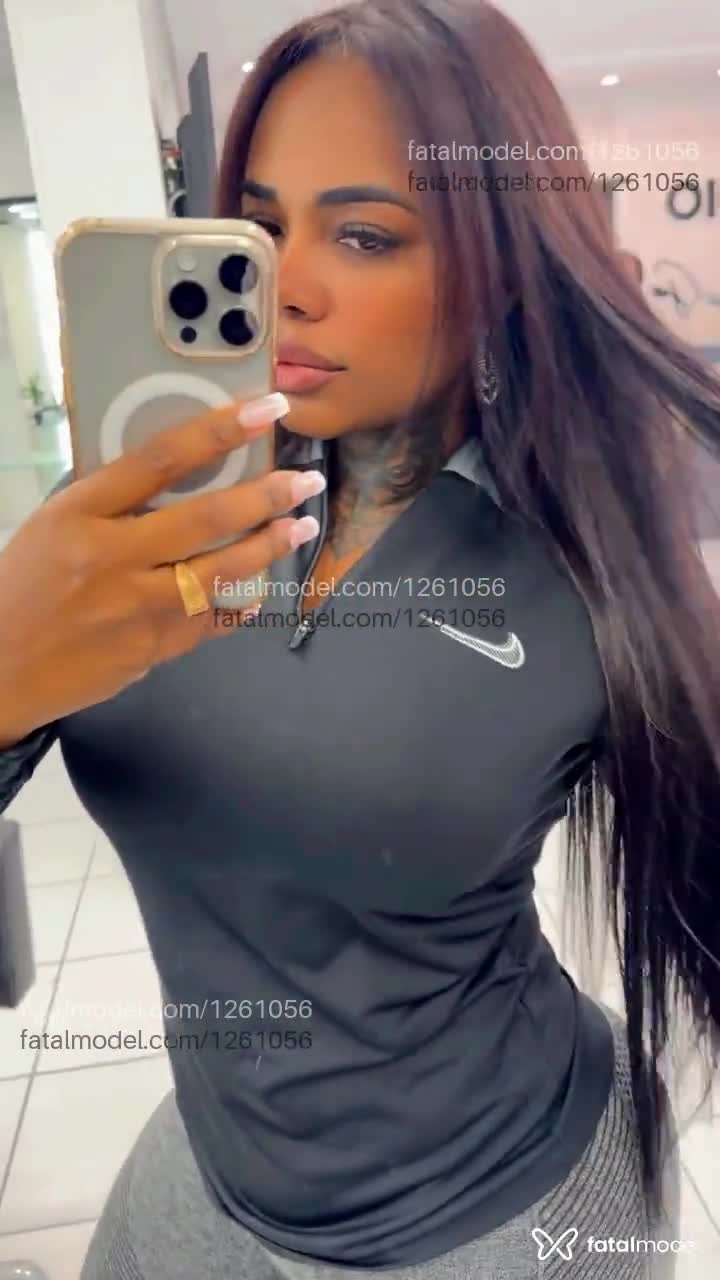 Acompanhante mulher morena (o) de olhos pretos em Nova Prata Acompanhante mulher morena (o) de olhos pretos em Nova Prata - Molina