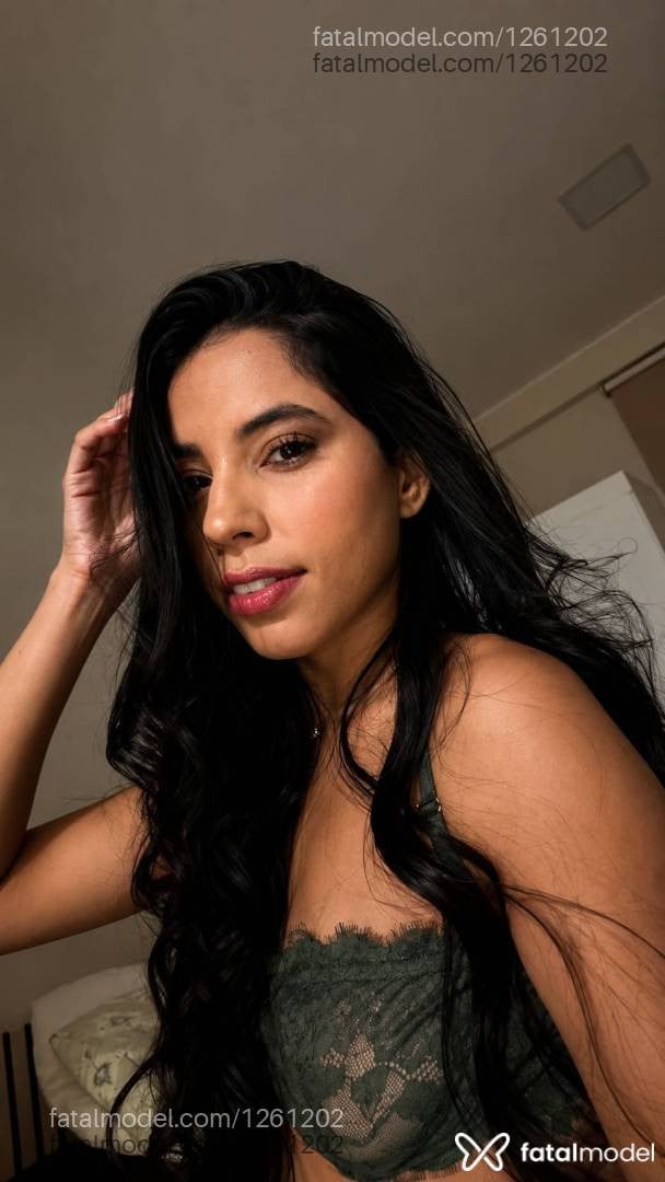 Acompanhante mulher morena (o) de olhos castanhos em Campina Grande - Camila Veloso