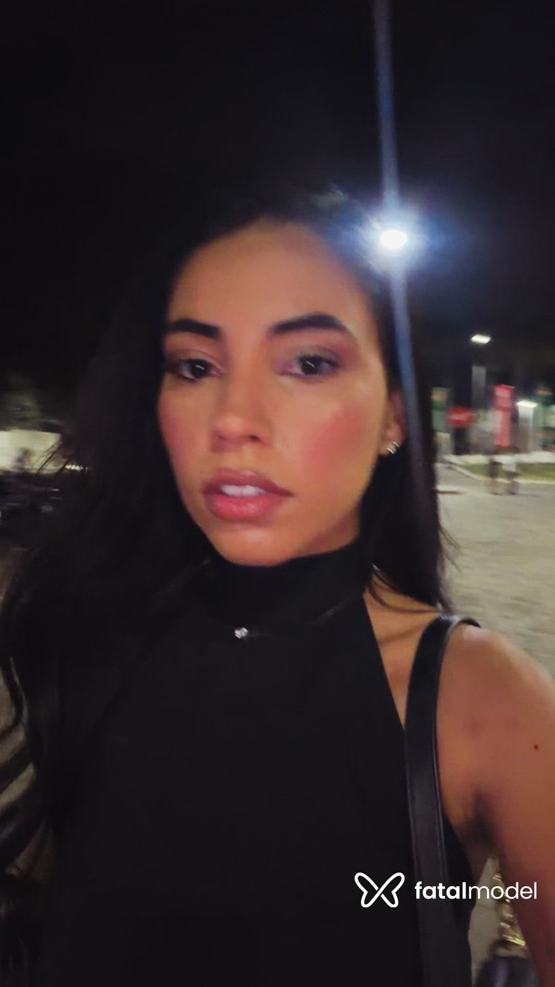 Acompanhante mulher morena (o) de olhos castanhos - Camila Veloso