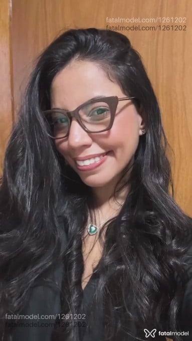 Acompanhante mulher morena (o) de olhos castanhos em Campina Grande - Camila Veloso