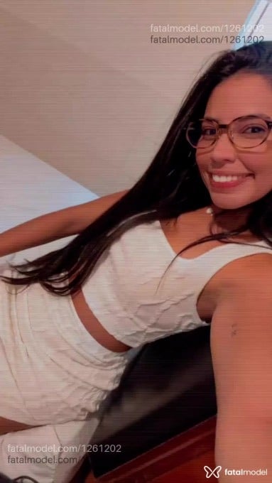 Acompanhante mulher morena (o) de olhos castanhos em Campina Grande - Camila Veloso
