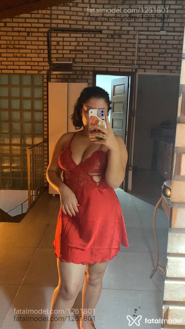 Acompanhante mulher com cabelo castanho de olhos castanhos em Porto Alegre - Mari