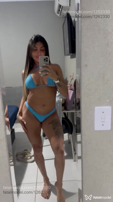 Acompanhante mulher com cabelo castanho de olhos pretos em Andradina - Alanah
