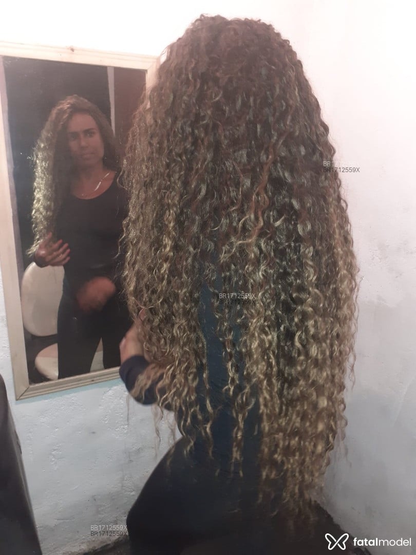 Acompanhante mulher com cabelo castanho de olhos castanhos em Rio de Janeiro - Pretablek
