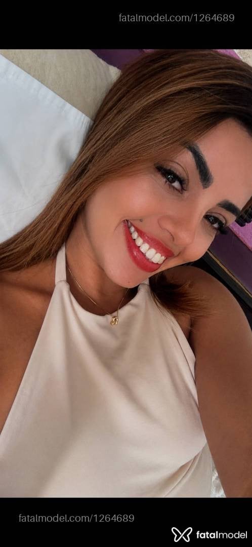 Acompanhante mulher morena (o) de olhos castanhos - Mariana Alves