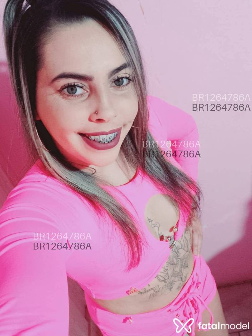 Acompanhante mulher loira (o) de olhos verdes em São Gabriel Acompanhante mulher loira (o) de olhos verdes em São Gabriel - Karool Ferrari