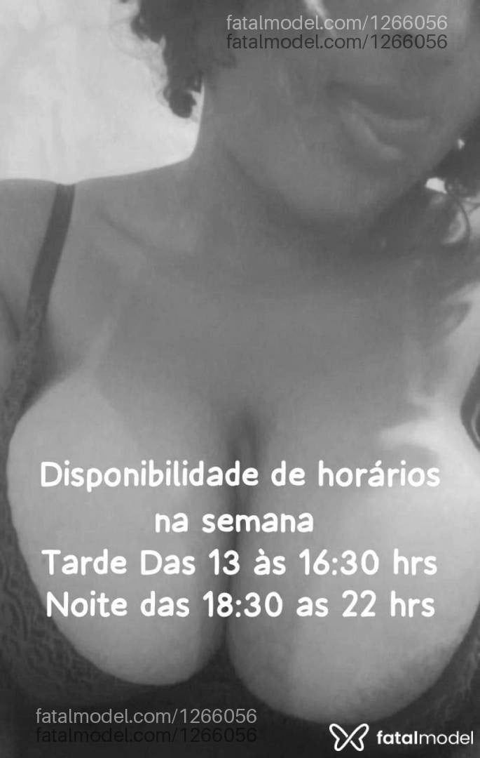 Acompanhante mulher com cabelo castanho de olhos castanhos - Sienna Placas