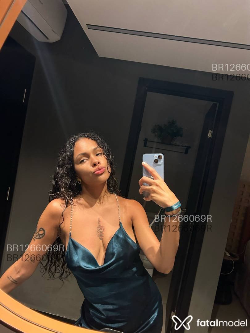 Acompanhante mulher com cabelo castanho de olhos castanhos em São Paulo - Gabi