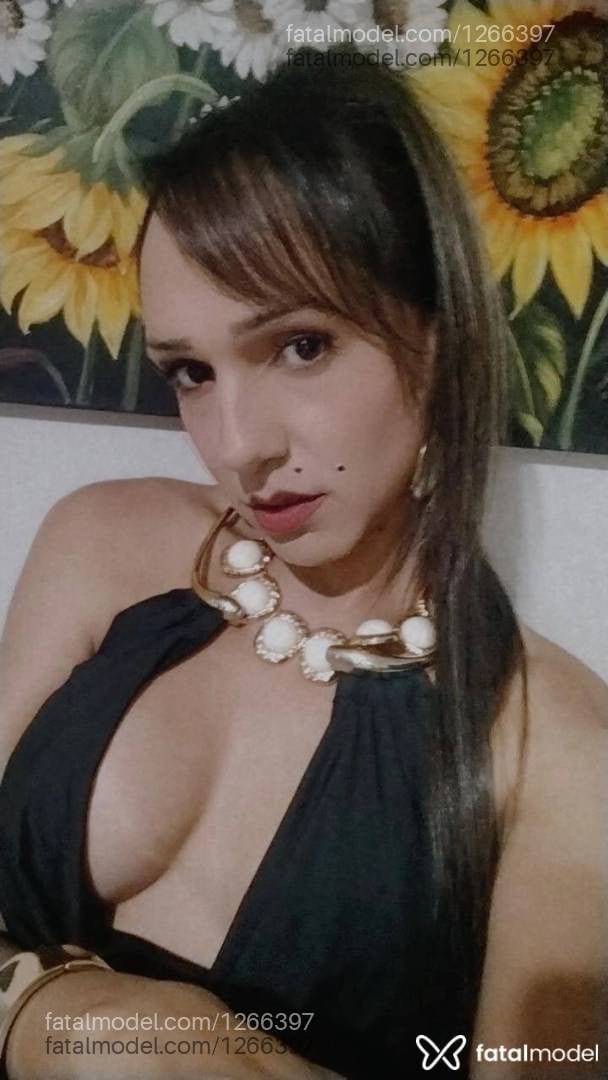 Acompanhante homem trans loira (o) de olhos castanhos - Sanny Paoli Neves