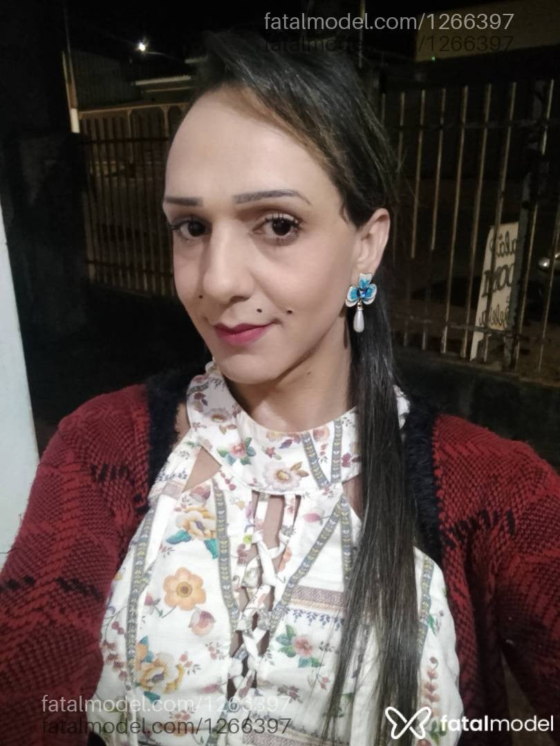 Acompanhante homem trans loira (o) de olhos castanhos em Patos de Minas - Sanny Paoli Neves