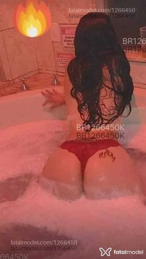 Acompanhante mulher com cabelo castanho de olhos castanhos - Beatriz Paulistana