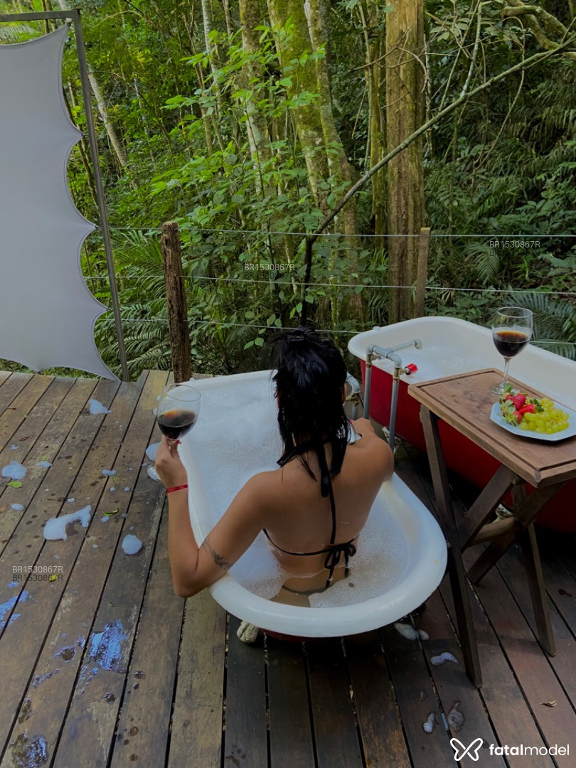 Acompanhante mulher morena (o) de olhos castanhos em Rio de Janeiro - Jade Bittencourt