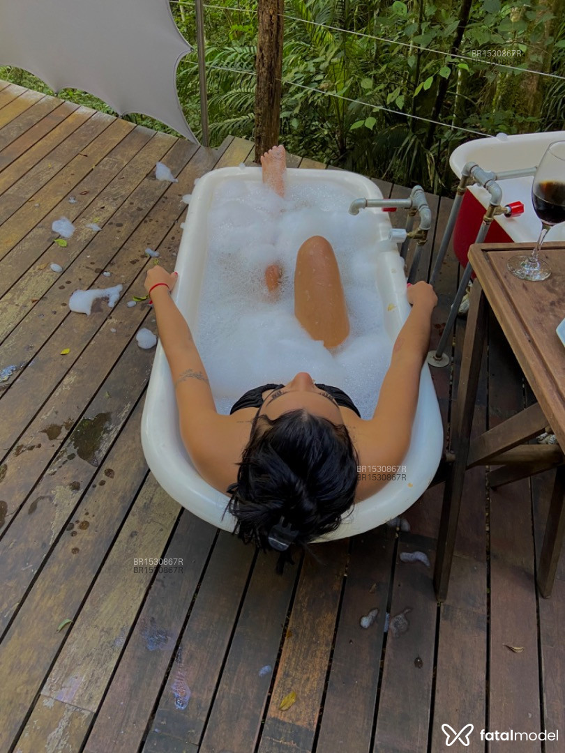 Acompanhante mulher morena (o) de olhos castanhos em Rio de Janeiro - Jade Bittencourt