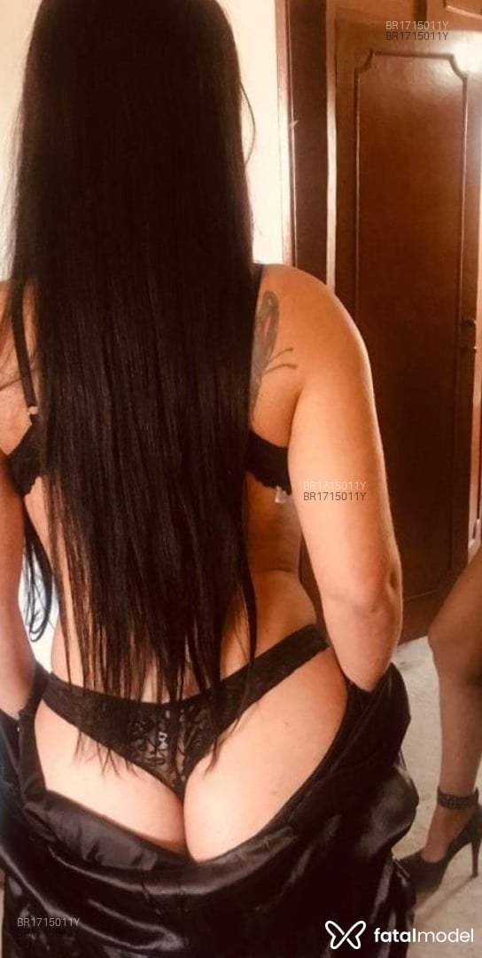 Acompanhante mulher morena (o) de olhos castanhos em Sinop - Julia