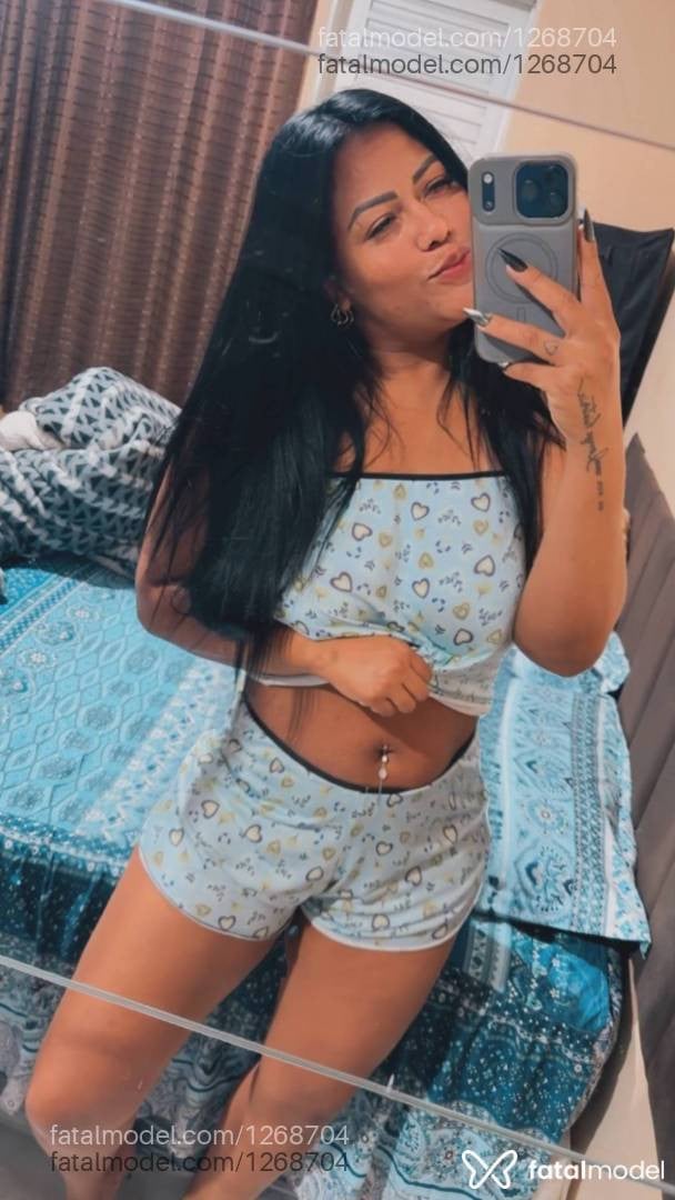 Acompanhante mulher morena (o) de olhos mel - Mariane