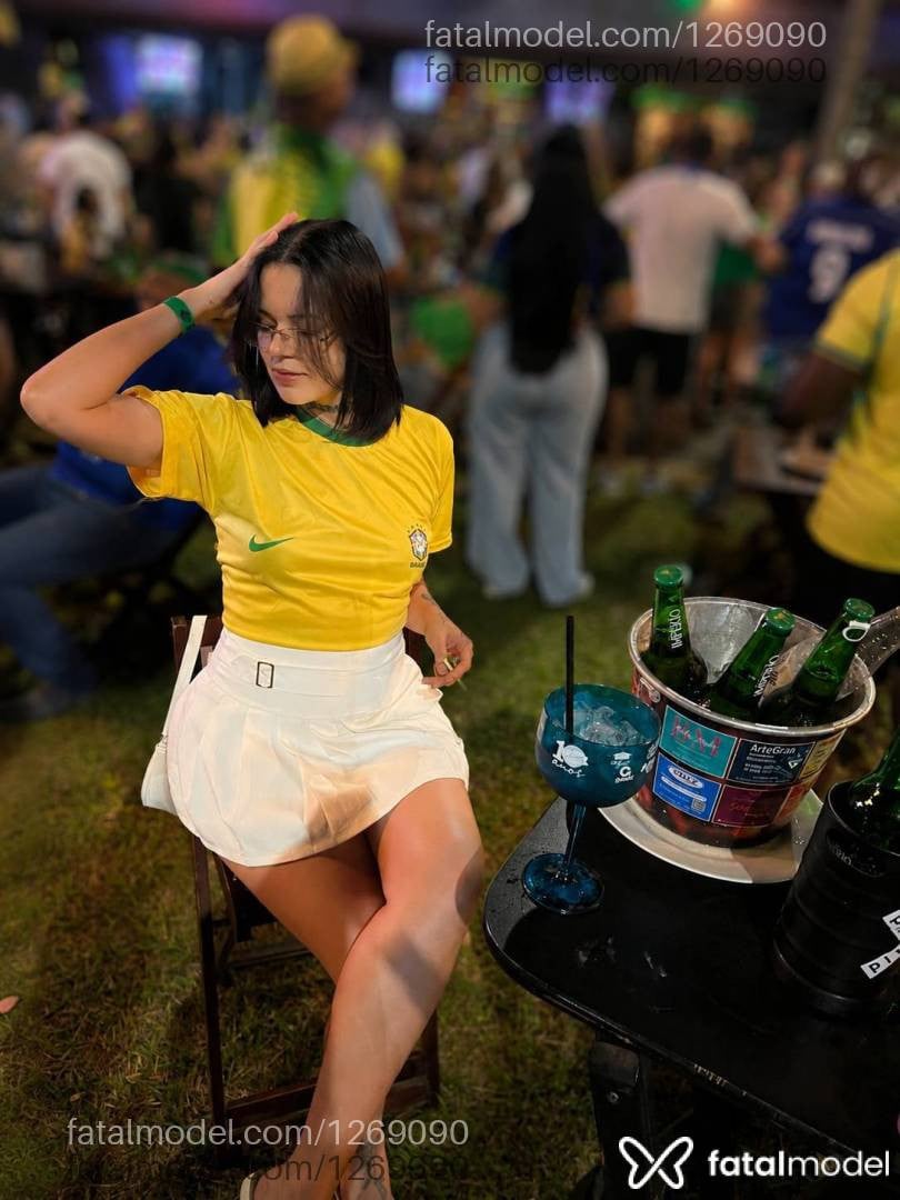 Acompanhante mulher morena (o) de olhos castanhos em Mogi Guaçu - Safira