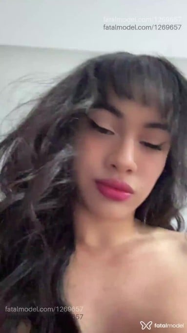 Acompanhante travesti morena (o) de olhos mel em Curitiba - Vanessinha fetin