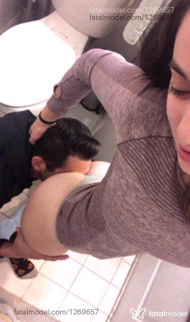 Acompanhante travesti morena (o) de olhos mel em Curitiba - Vanessinha fetin