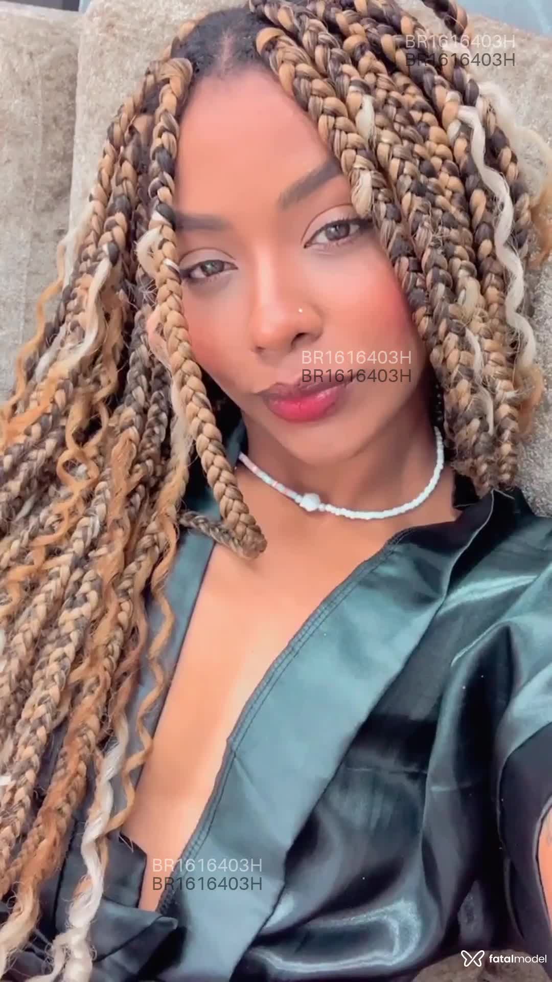 Acompanhante mulher morena (o) de olhos castanhos em Serra da Saudade Acompanhante mulher morena (o) de olhos castanhos em Serra da Saudade - Amandinhablack