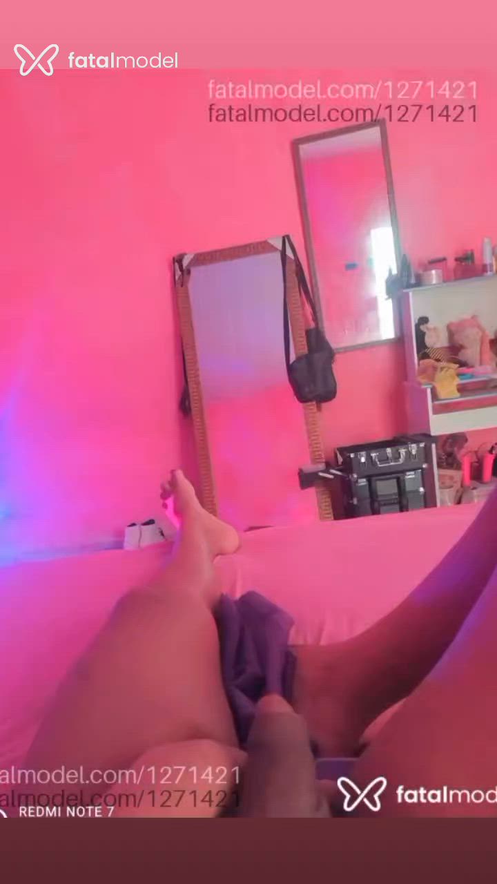 Acompanhante mulher trans morena (o) de olhos castanhos - Gaby Muniz