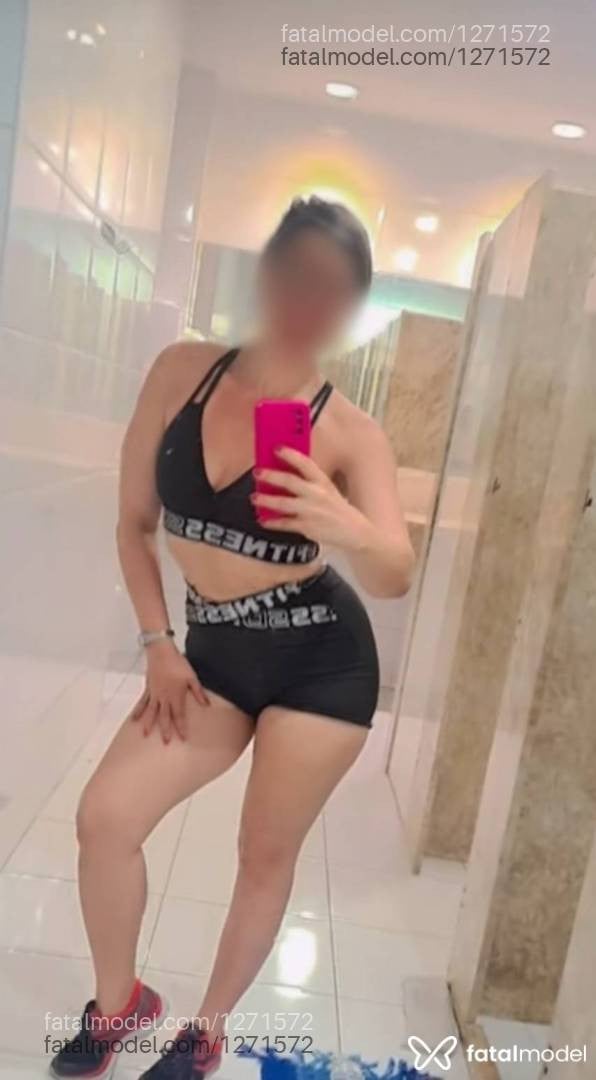 Acompanhante mulher loira (o) de olhos mel em Virtual - Larissa