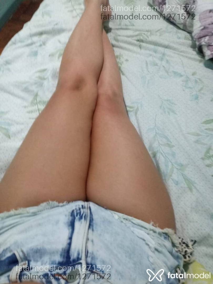Acompanhante mulher loira (o) de olhos mel em Virtual - Larissa
