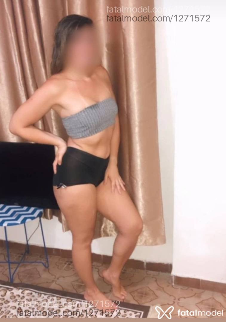 Acompanhante mulher loira (o) de olhos mel em Virtual - Larissa