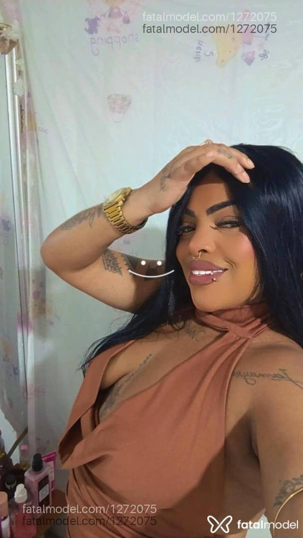 Acompanhante mulher morena (o) de olhos castanhos - Safira Alves