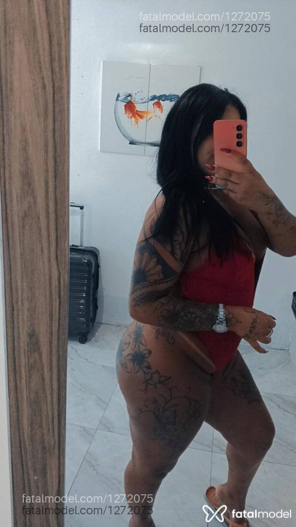 Acompanhante mulher morena (o) de olhos castanhos - Safira Alves