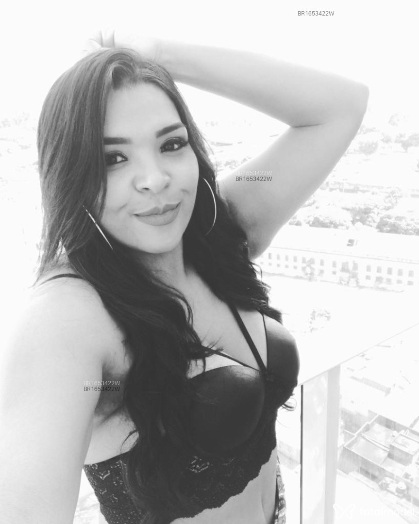 Acompanhante mulher com cabelo castanho de olhos castanhos em Diadema - Evelyn Ayra