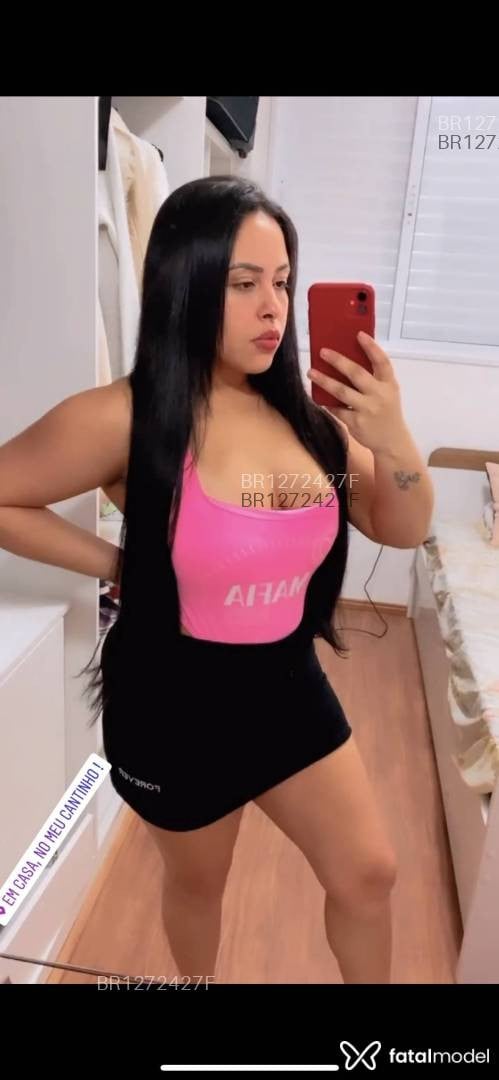 Acompanhante mulher morena (o) de olhos castanhos em Cruzeiro Acompanhante mulher morena (o) de olhos castanhos em Cruzeiro - Sophia Alves