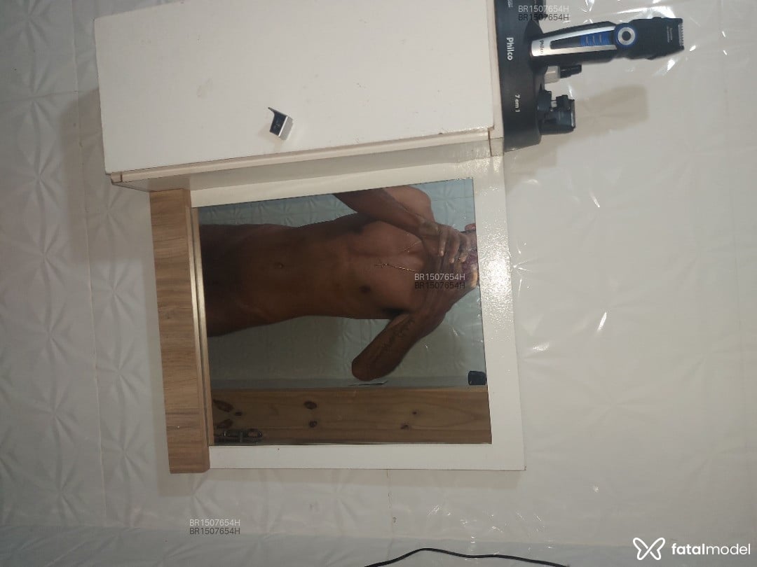 Acompanhante homem morena (o) de olhos castanhos em Chapecó Acompanhante homem morena (o) de olhos castanhos em Chapecó - Danny alves