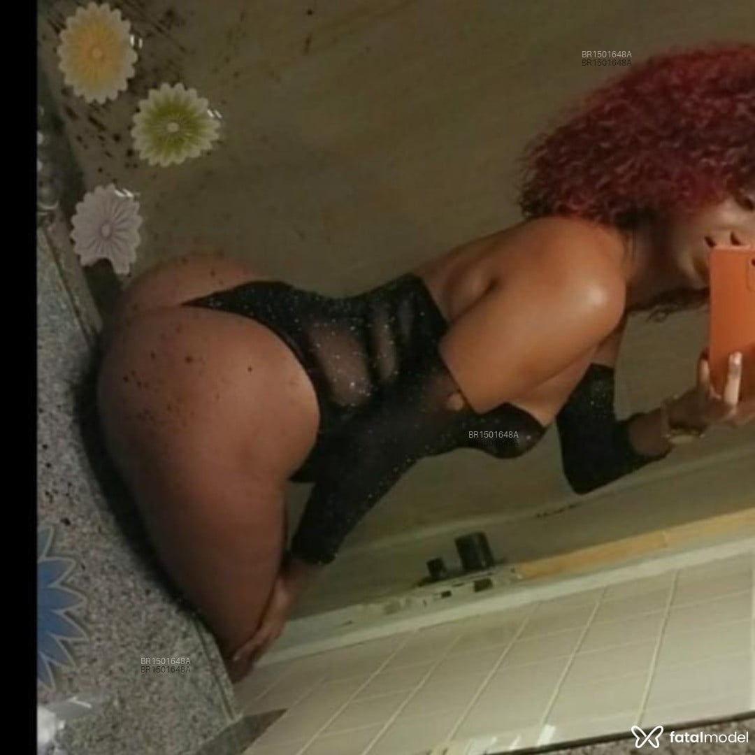 Acompanhante travesti ruiva (o) de olhos mel em Petrolina - Bianca souza