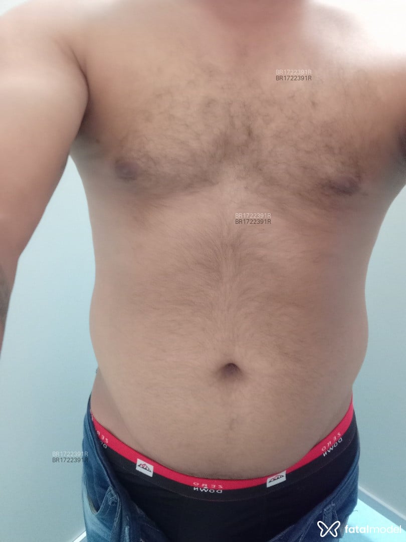 Acompanhante homem morena (o) de olhos castanhos em Uberlândia - Edurado